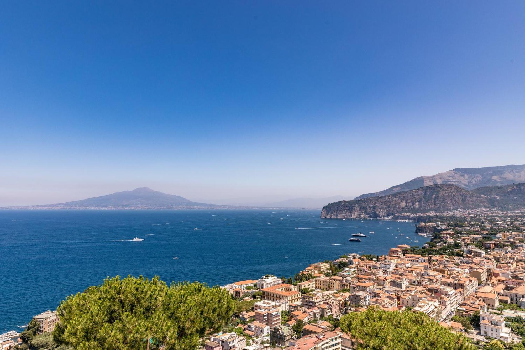 Grand Hotel President Sorrento Bagian luar foto