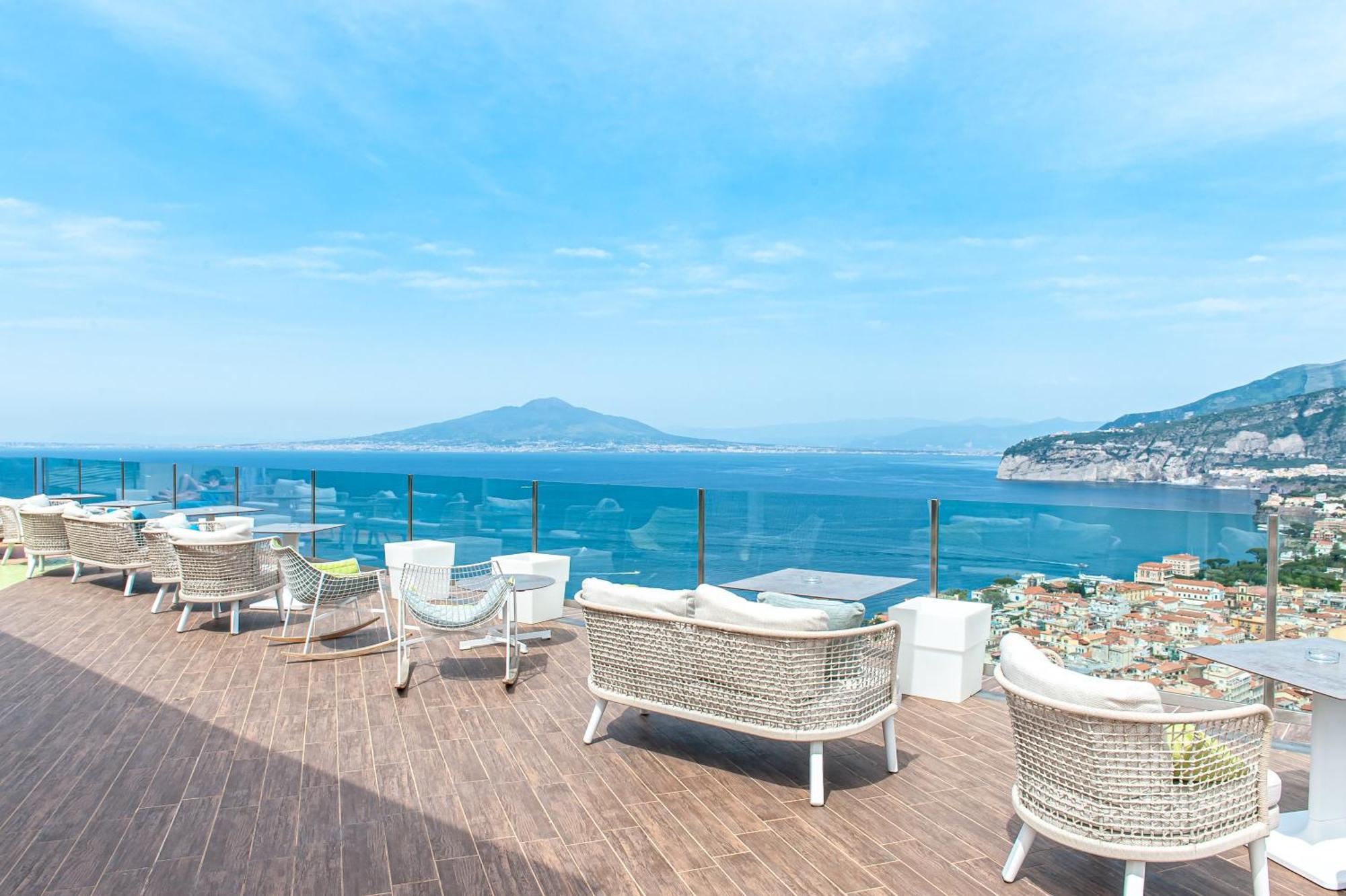 Grand Hotel President Sorrento Bagian luar foto