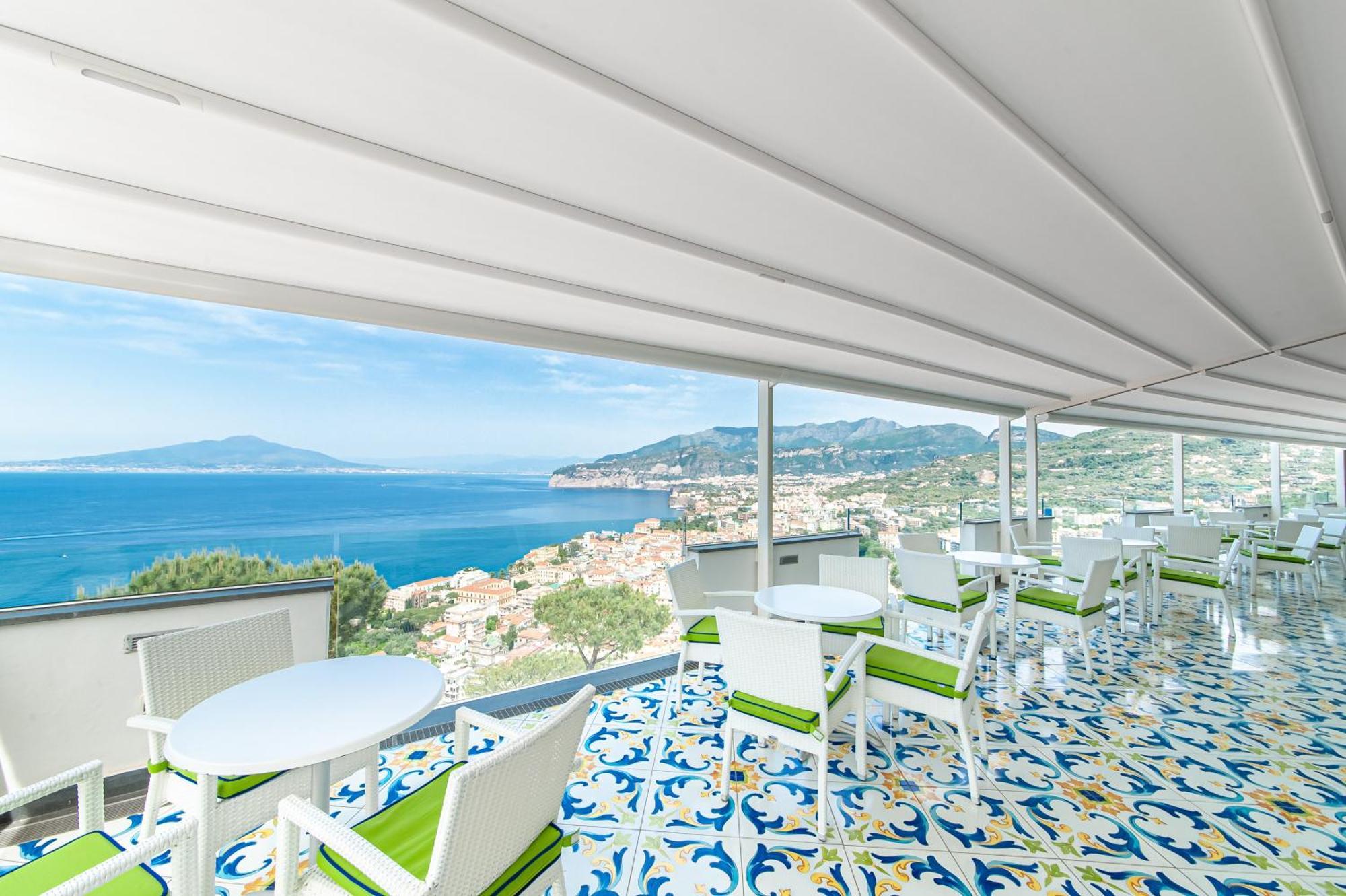 Grand Hotel President Sorrento Bagian luar foto