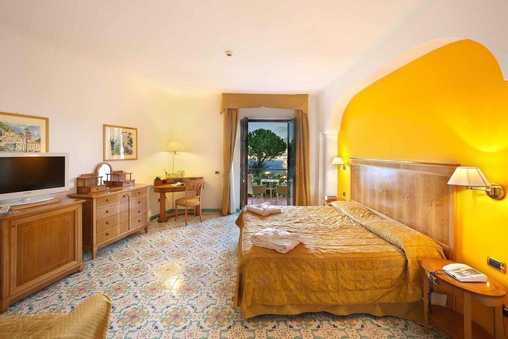 Grand Hotel President Sorrento Bagian luar foto